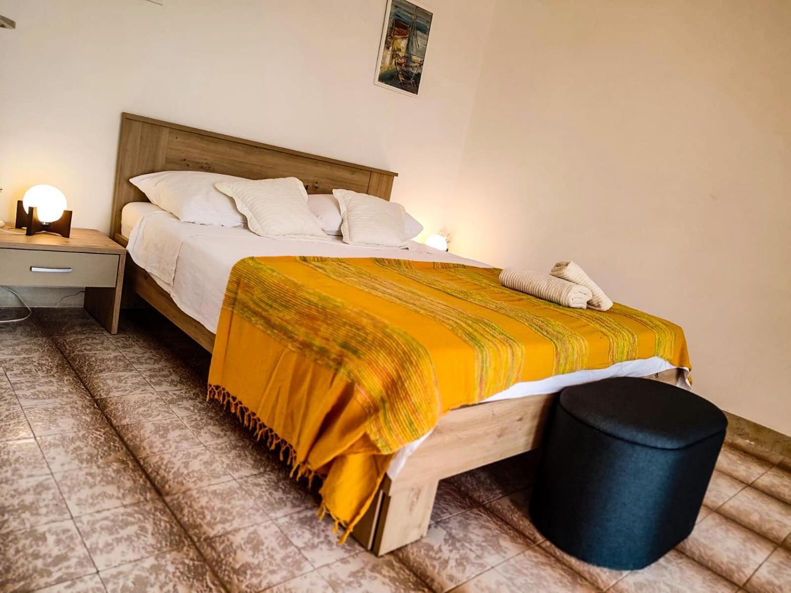 Apartman Damir Сумартин Экстерьер фото
